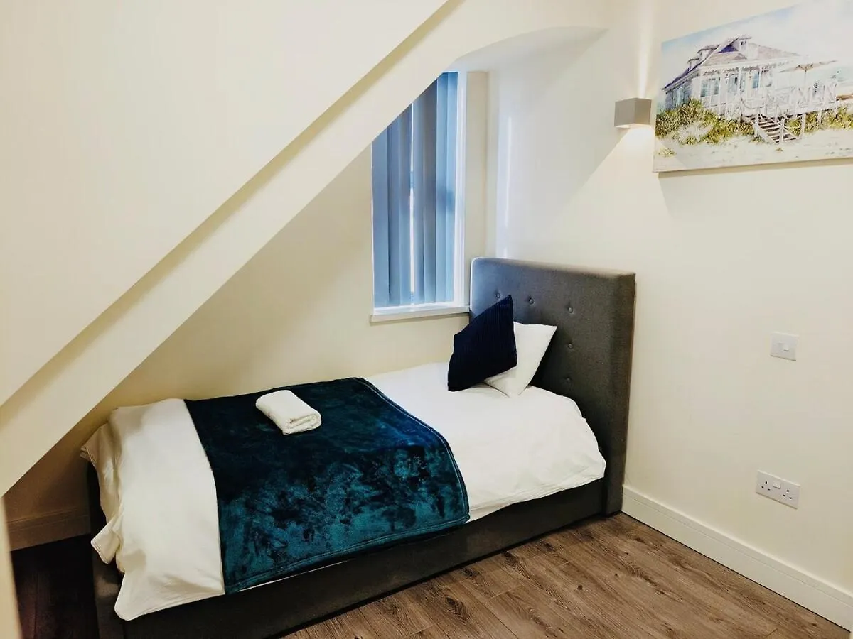 Contemporary 2 Bedroom Apartment In Central London
