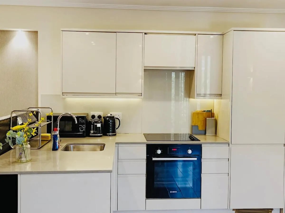 Contemporary 2 Bedroom Apartment In Central London 0*,  United Kingdom